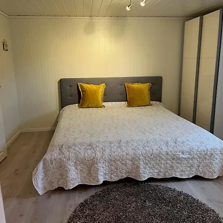 Apartament Gralum *